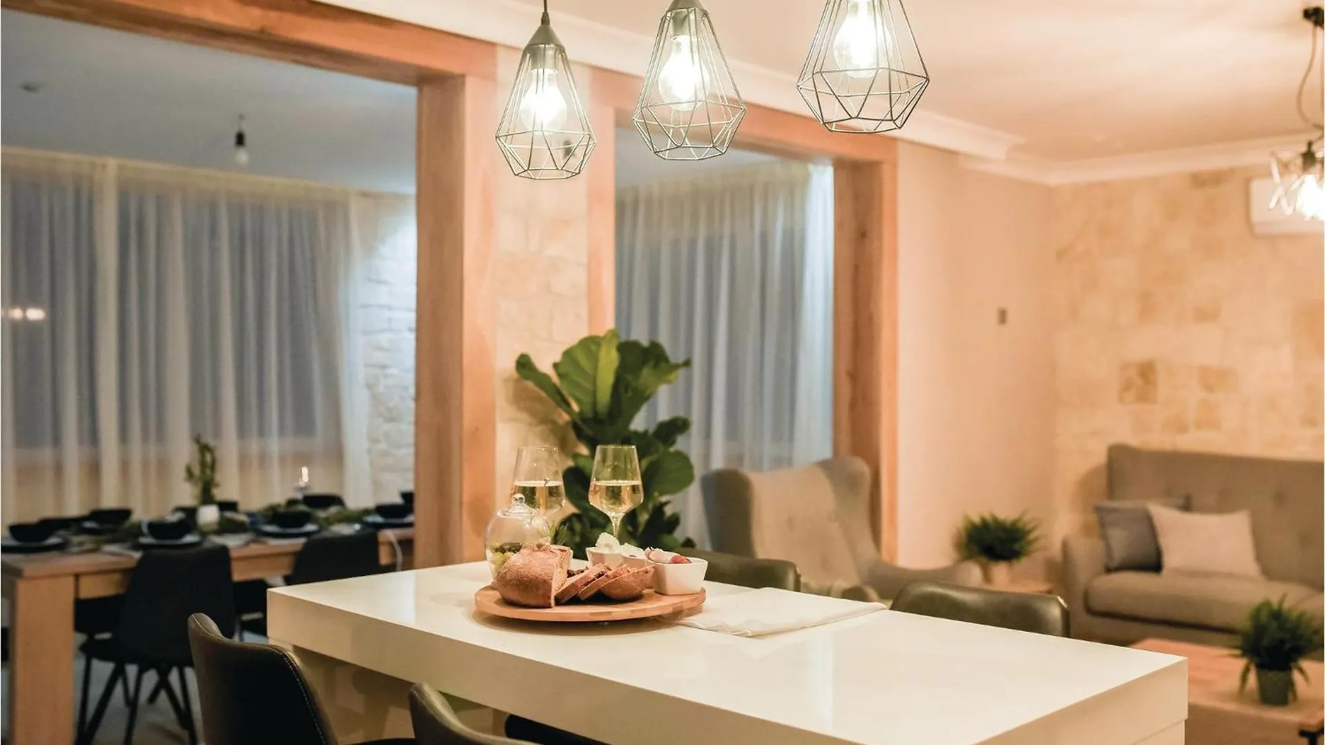 Gorgeous Home In Vinjerac With Wifi Holiday home